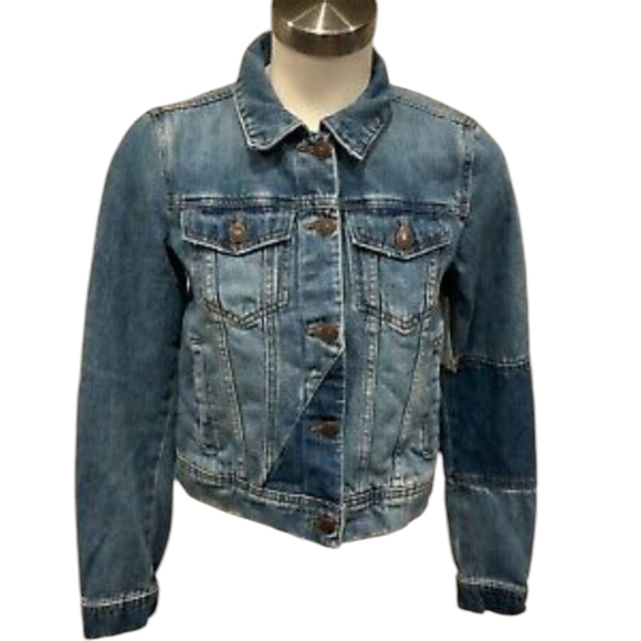 Free People Trucker Colorblock crop denim Jeans Jacket Boho Rumors Denim sz XS - Picture 8 of 9